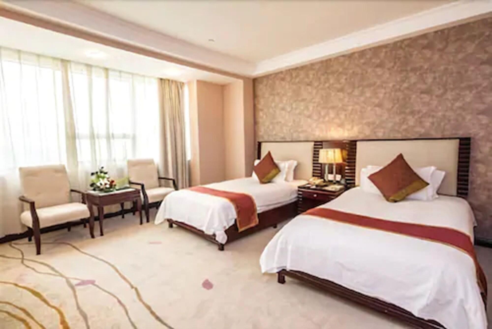 Hongyi Hotel Wu-chan Exteriér fotografie